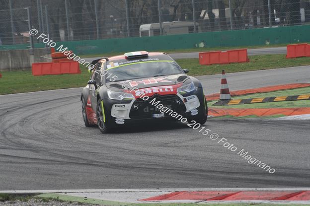DSC_5895.JPG